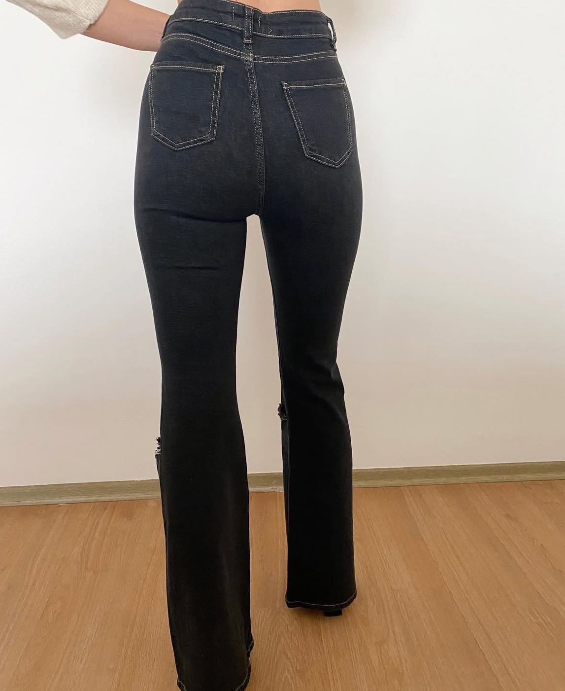 PRETTYLITTLETHING YUKSEK BEL JEAN — görsel 4/7