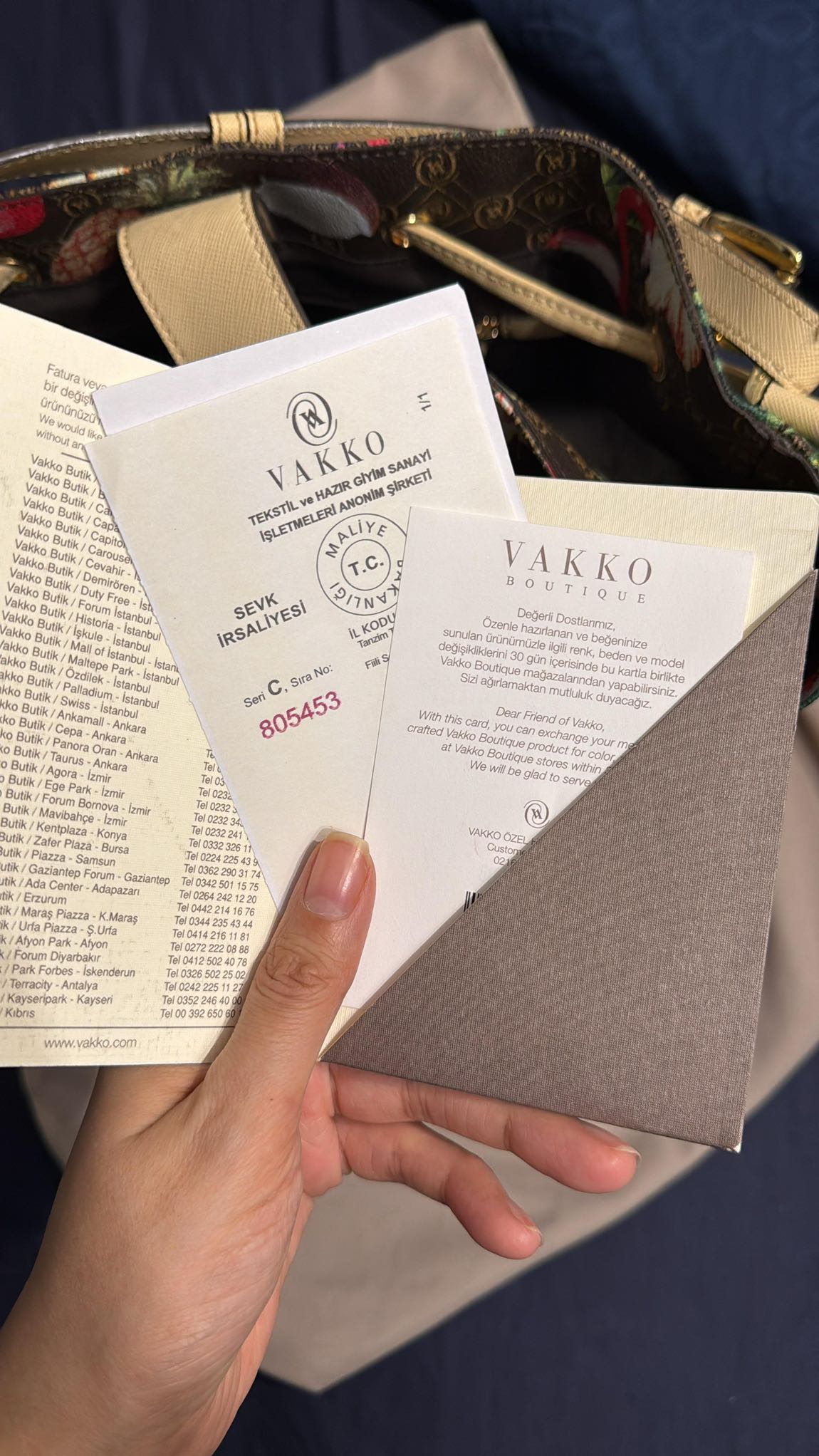 Vakko Desenli Kol Çantası — görsel 3/7