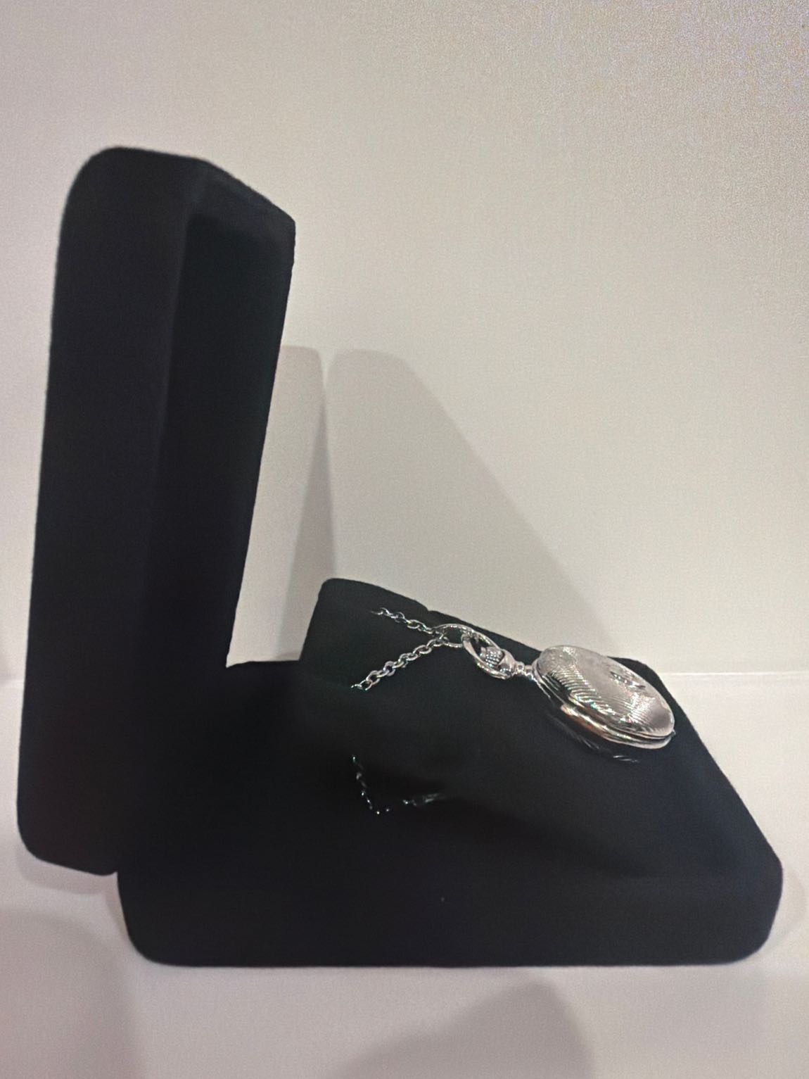Zen Diamond Saatli Kolye — görsel 2/4