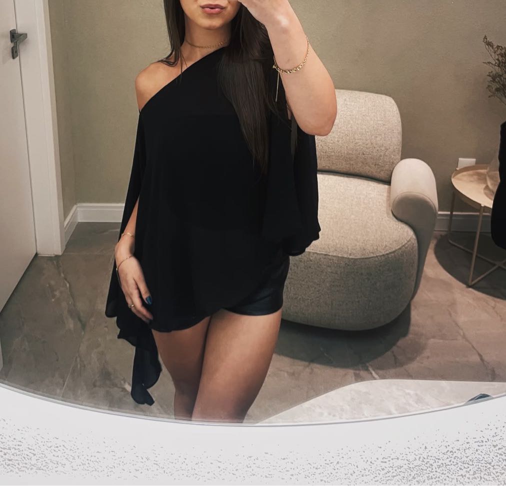 Siyah Asimetrik Bluz — görsel 2/3