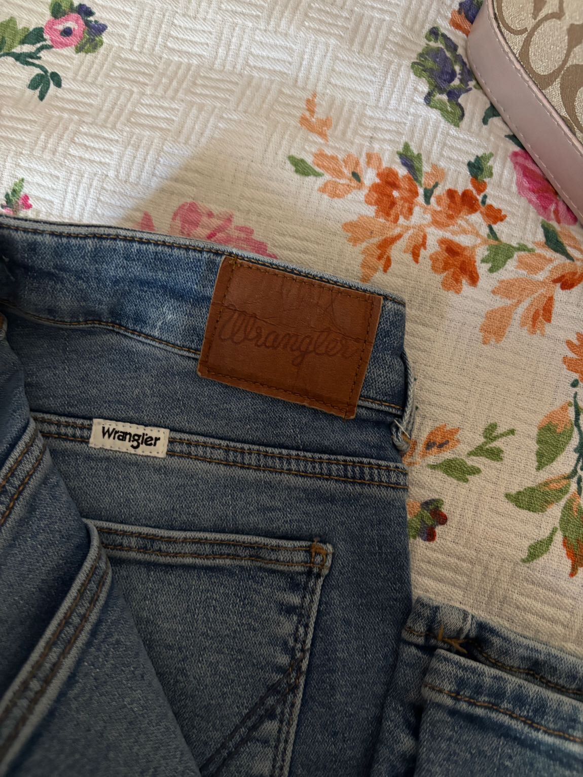 Wrangler Bootcut Jean Pantolon — görsel 4/8
