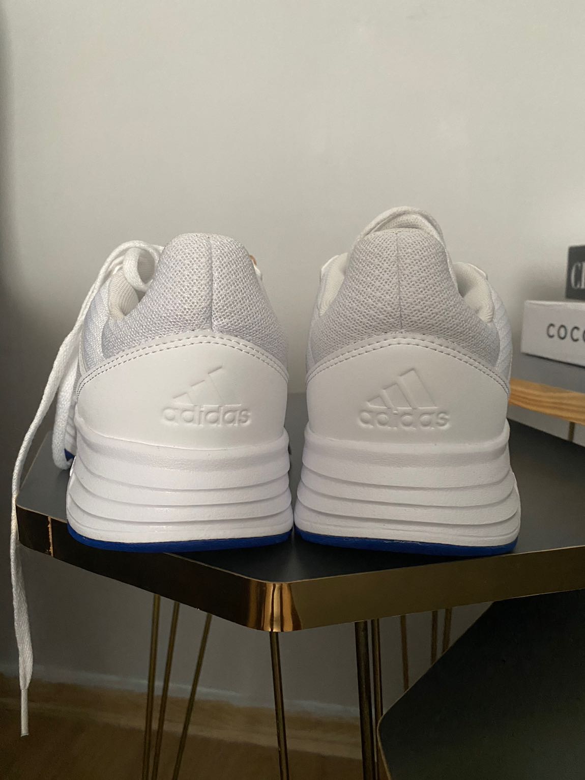 Adidas — görsel 6/7