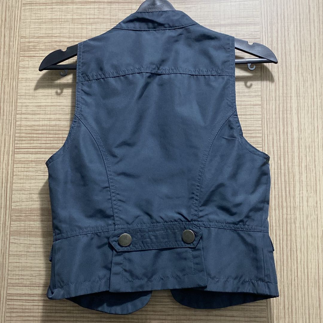 Batik marka yelek — görsel 3/3