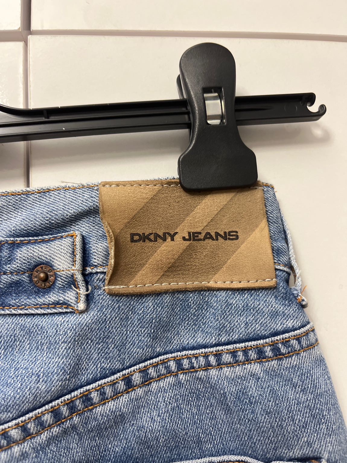 DKNY Straight Açık Kot Jean Pantolon — görsel 6/6