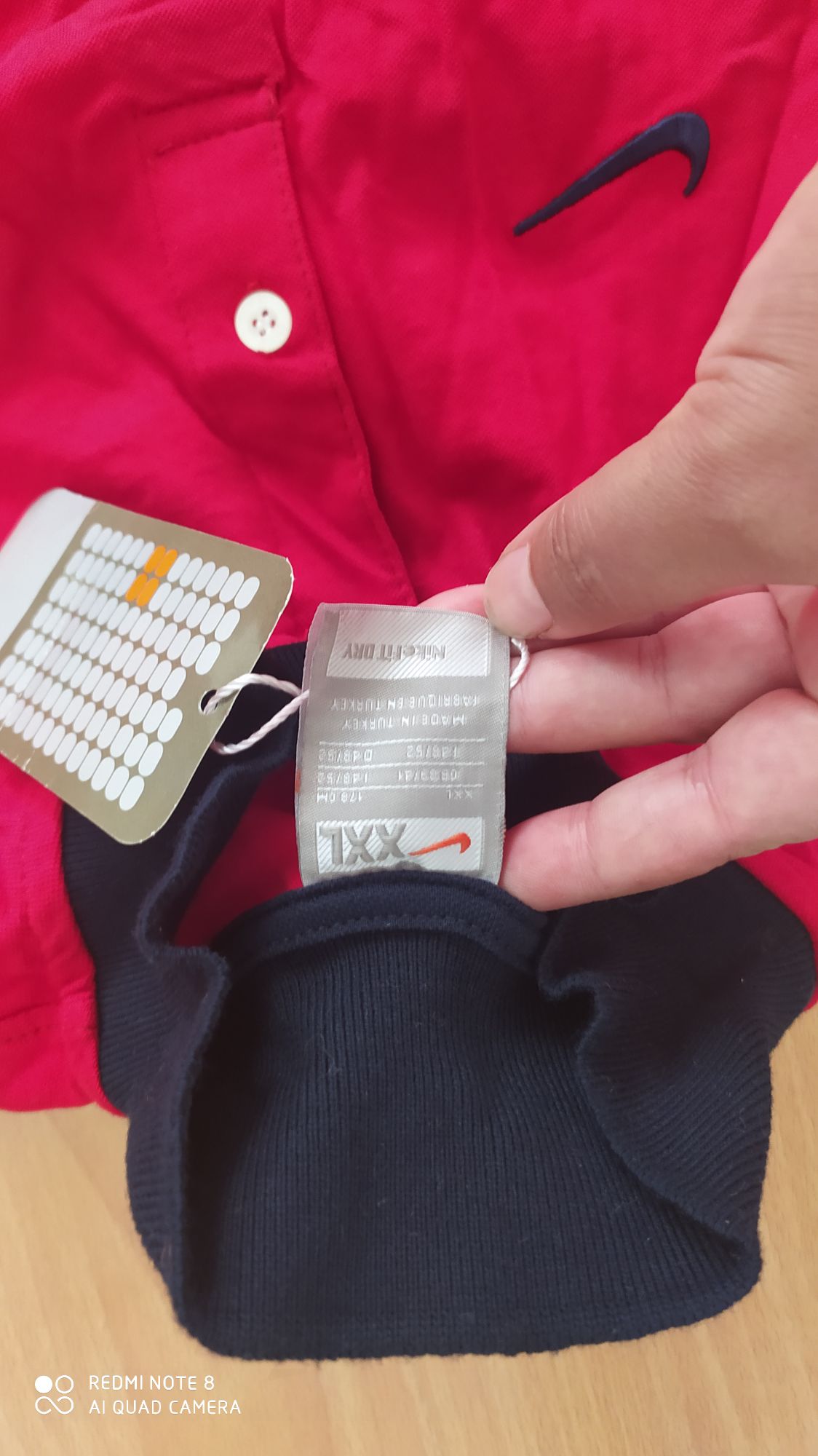 Nike Kırmızı Polo Yaka Tişört — görsel 3/3
