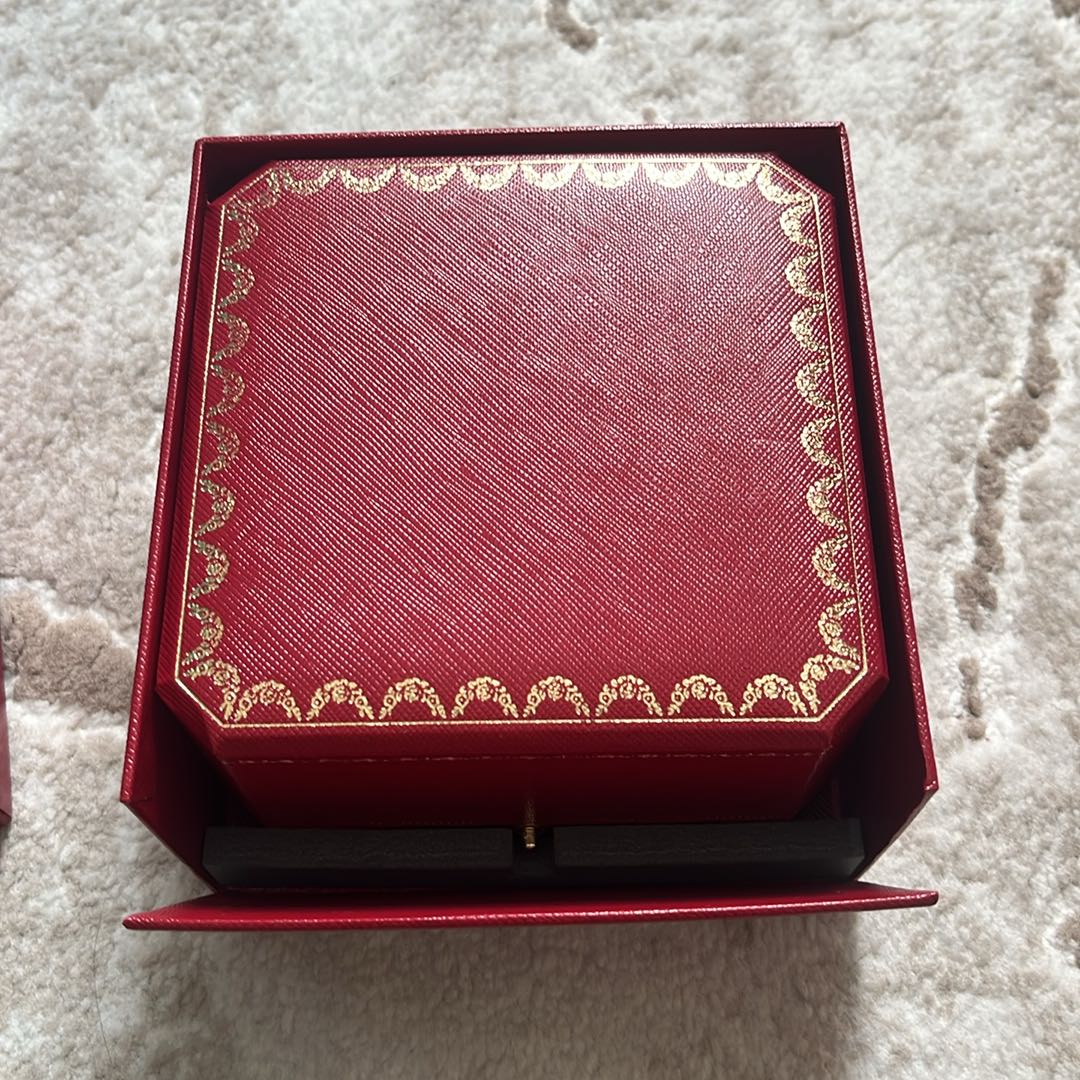 Cartier Kırmızı Orjinal Kutu — görsel 2/5