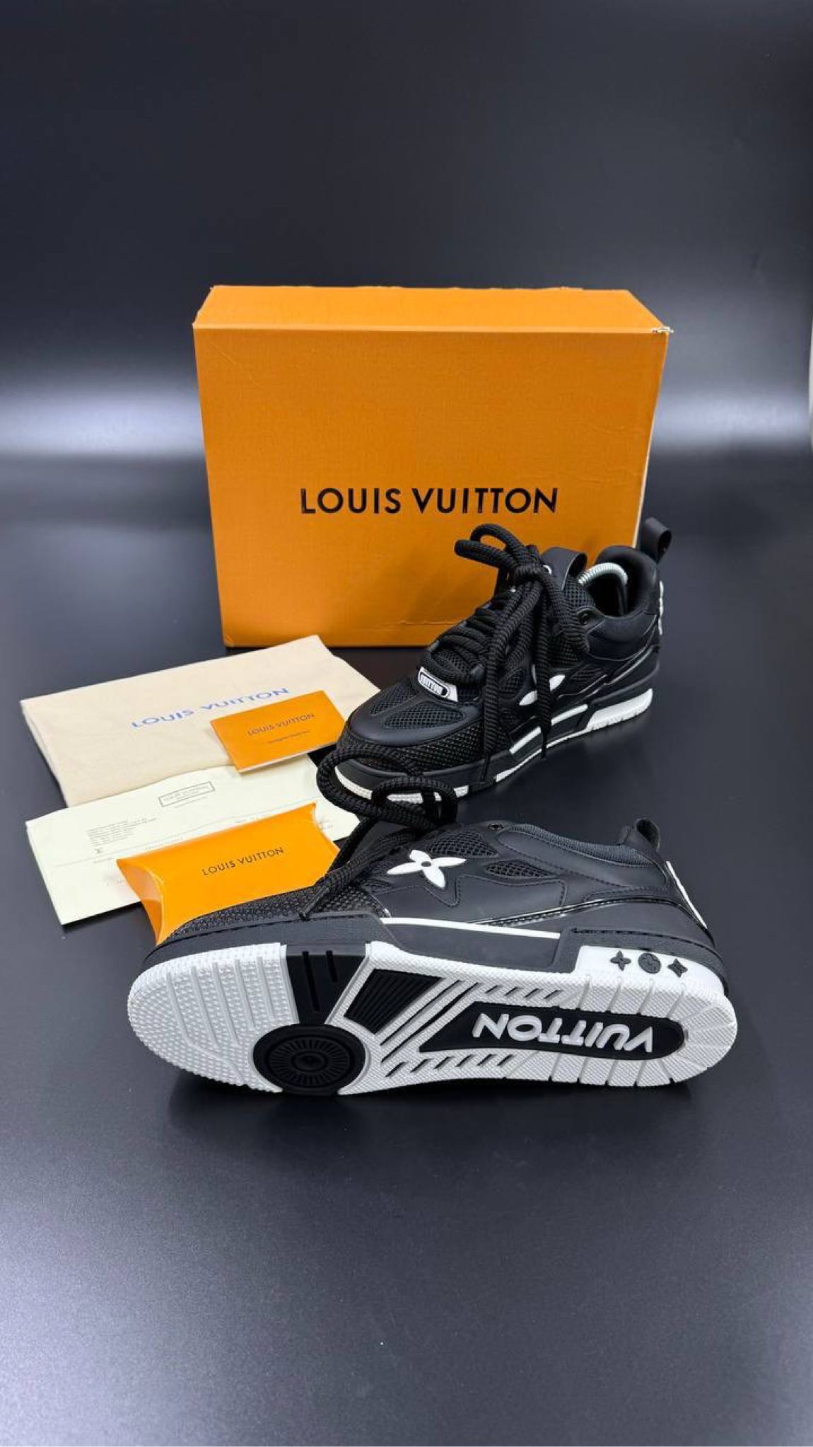 LOUIS VUITTON — görsel 2/5