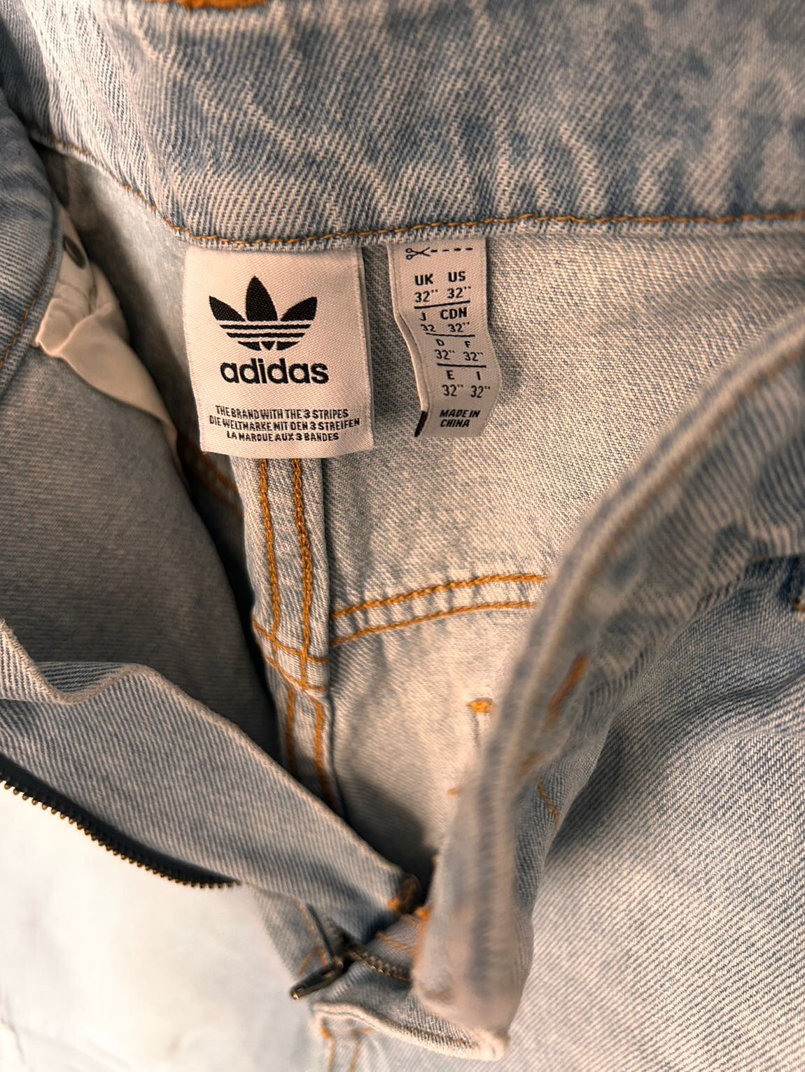 Adidas Spor Şeritli Jean Pantolon — görsel 2/2