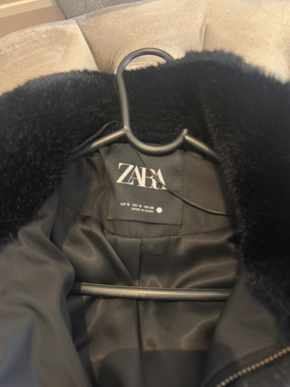 Zara Siyah Peluş Mont — görsel 3/4