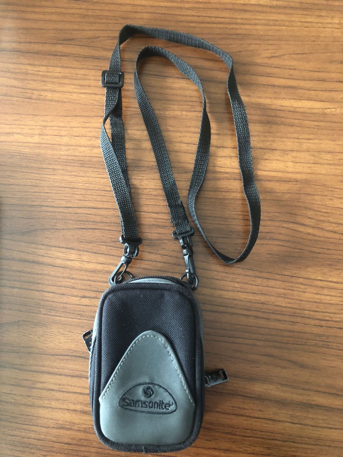 Samsonite çanta — görsel 2/8