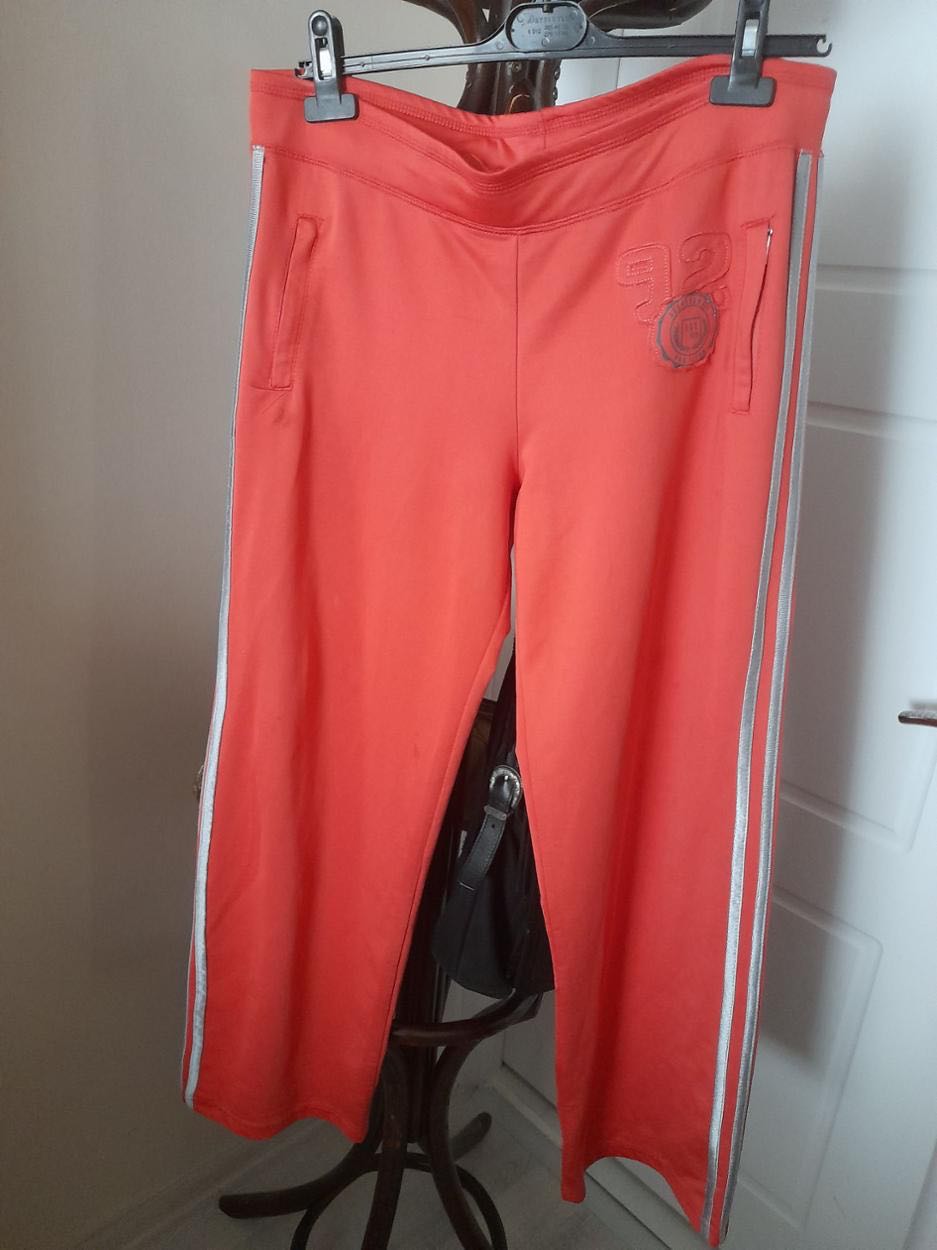 adidas — görsel 2/2