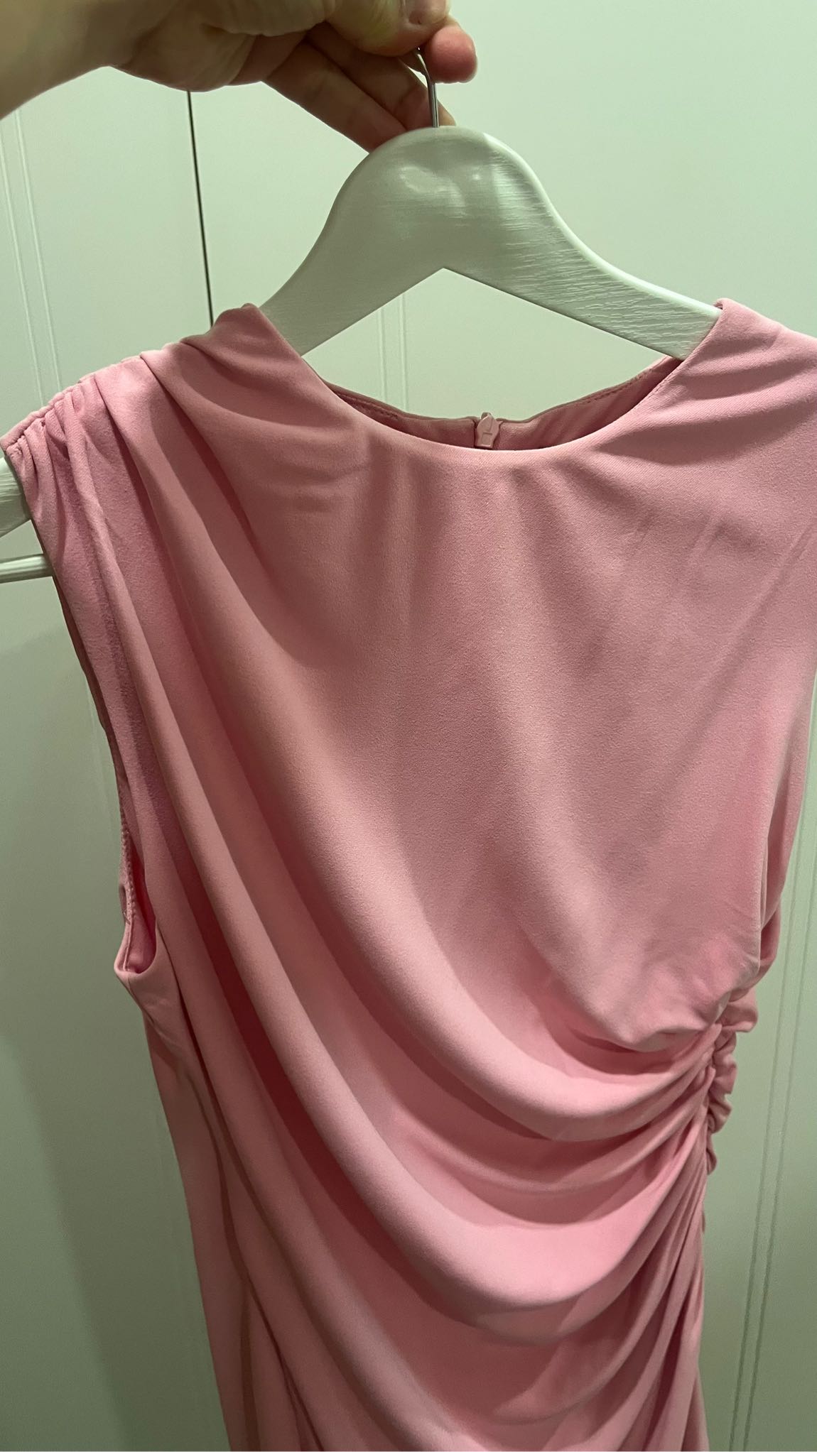 Pembe Büzgülü Detaylı Mini Elbise — görsel 2/3