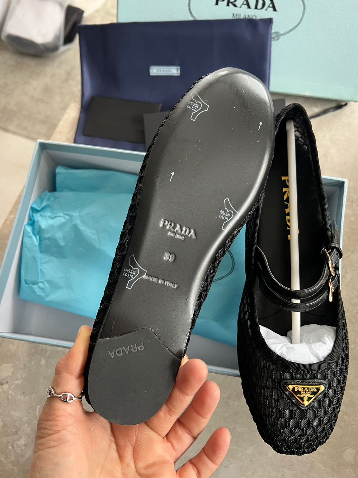 Prada — görsel 5/5