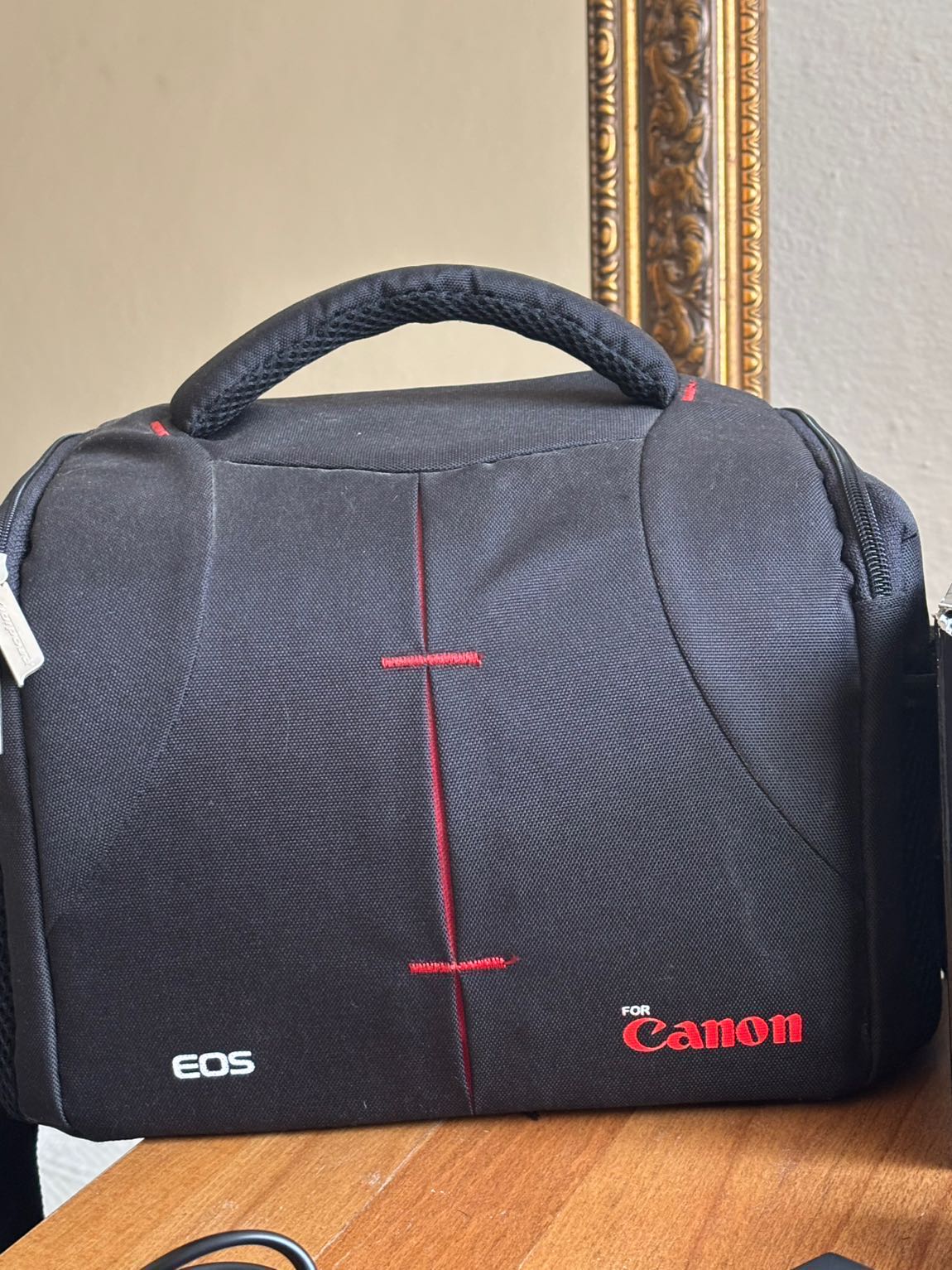 Canon EOS R100 Fotoğraf Makinesi — görsel 4/7