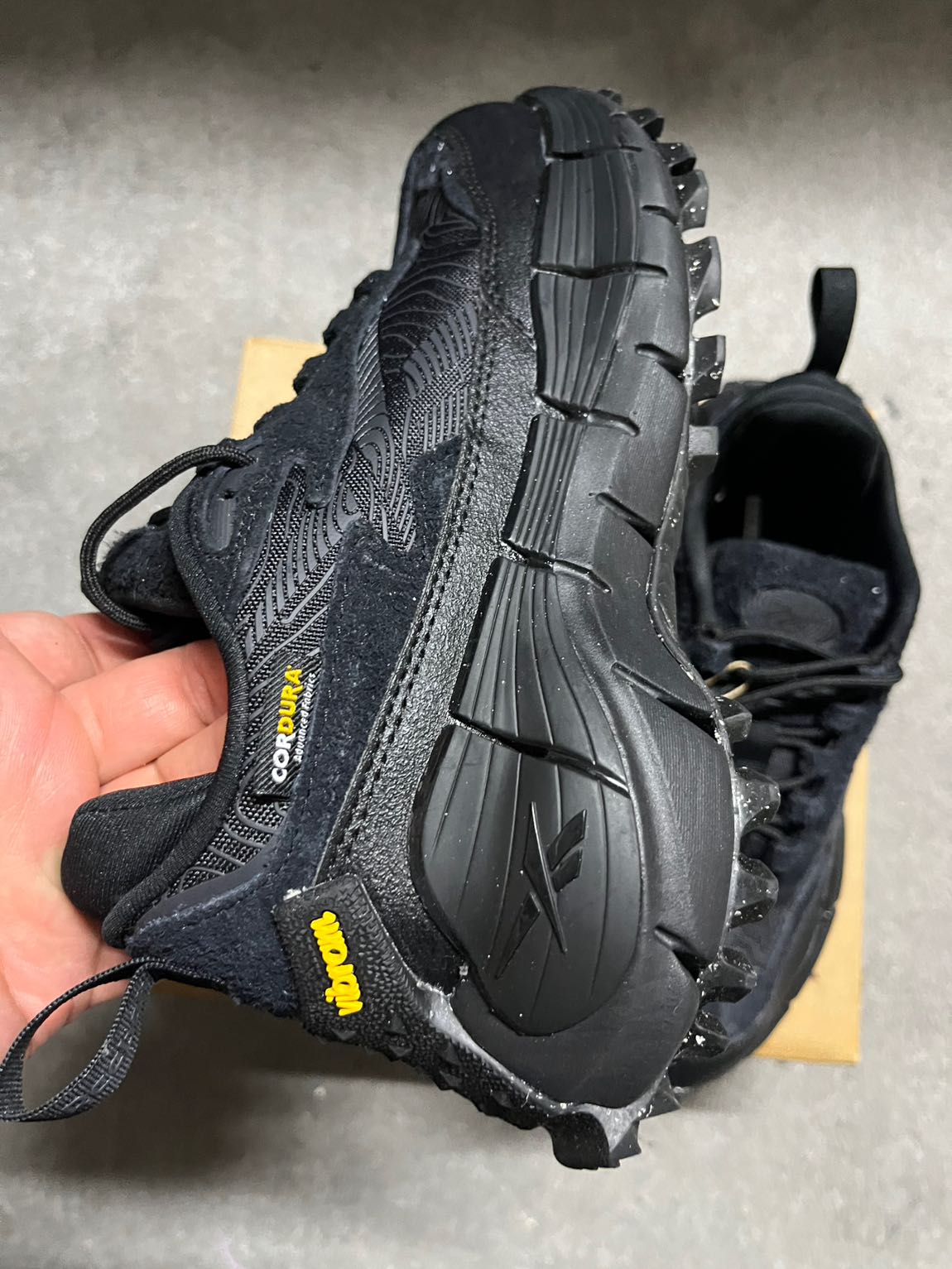 REEBOK ZIG KINETICA 2.5 EDGE WİNTER — görsel 4/6