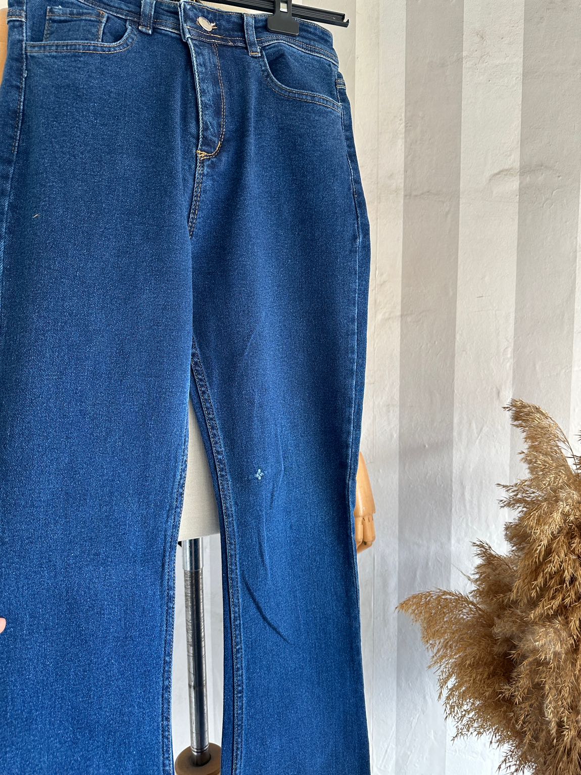 İspanyol paça jean — görsel 4/4