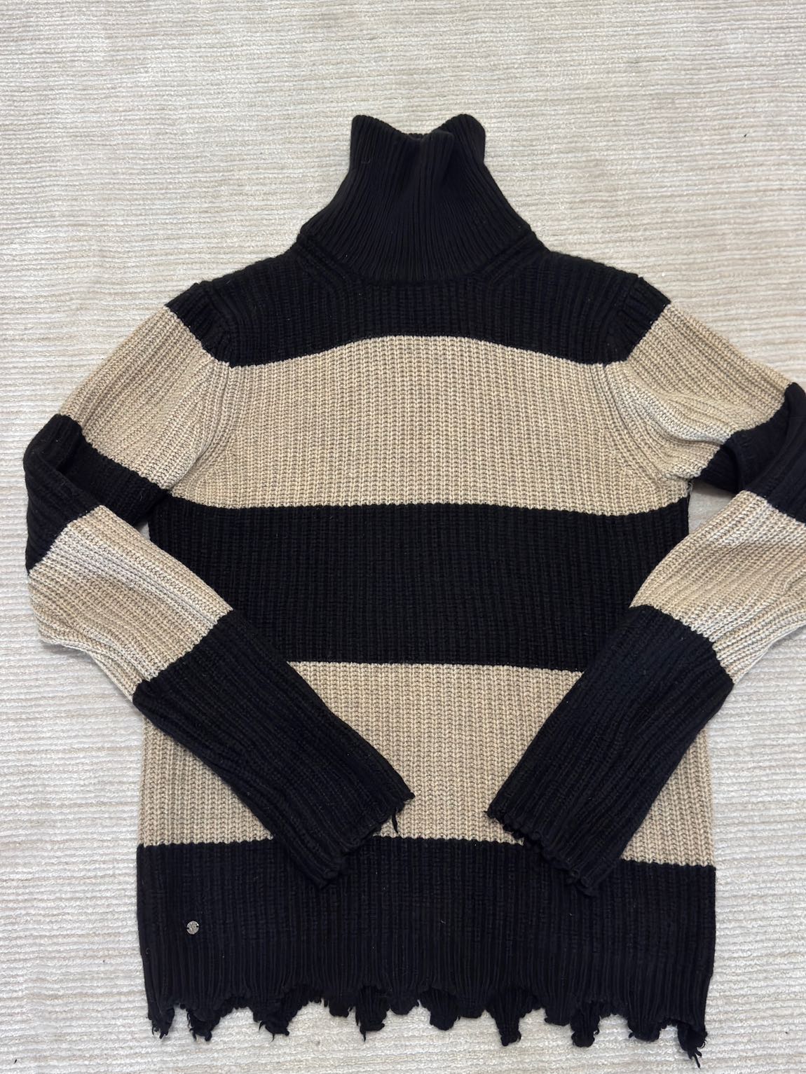 Zadig & Voltaire Kazak Yak Yünü — görsel 2/4