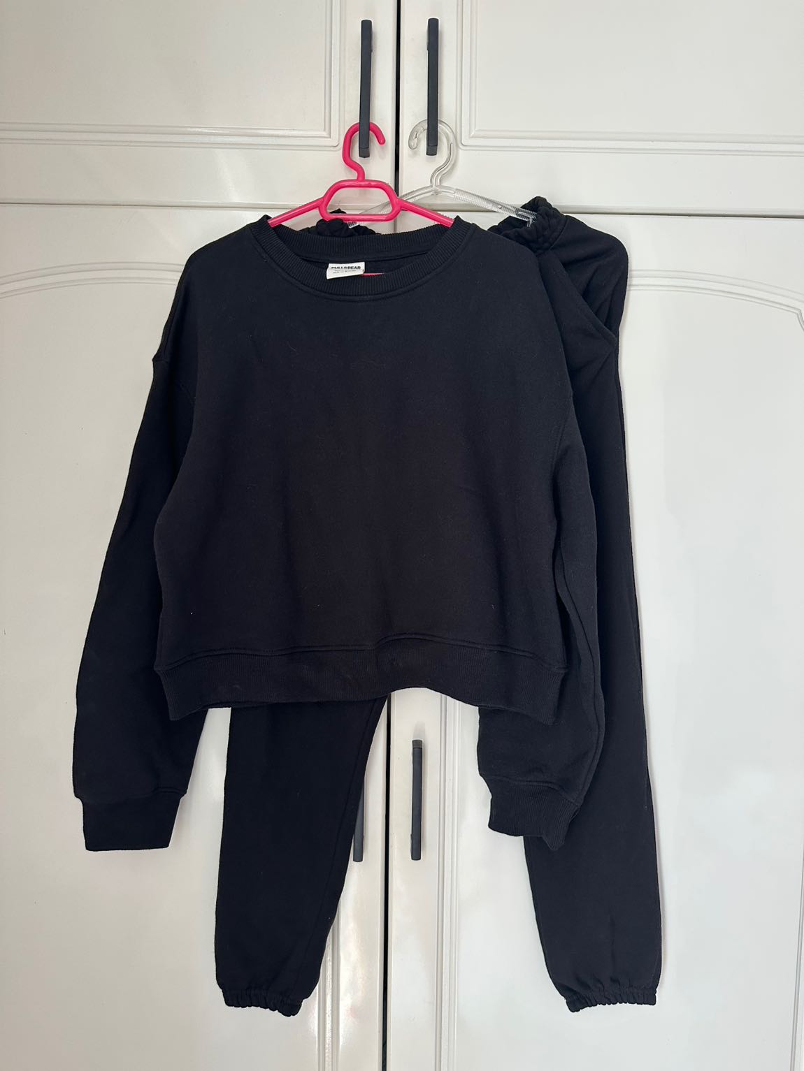 Pull & Bear Siyah Sweatshirt ve Eşofman — görsel 3/10