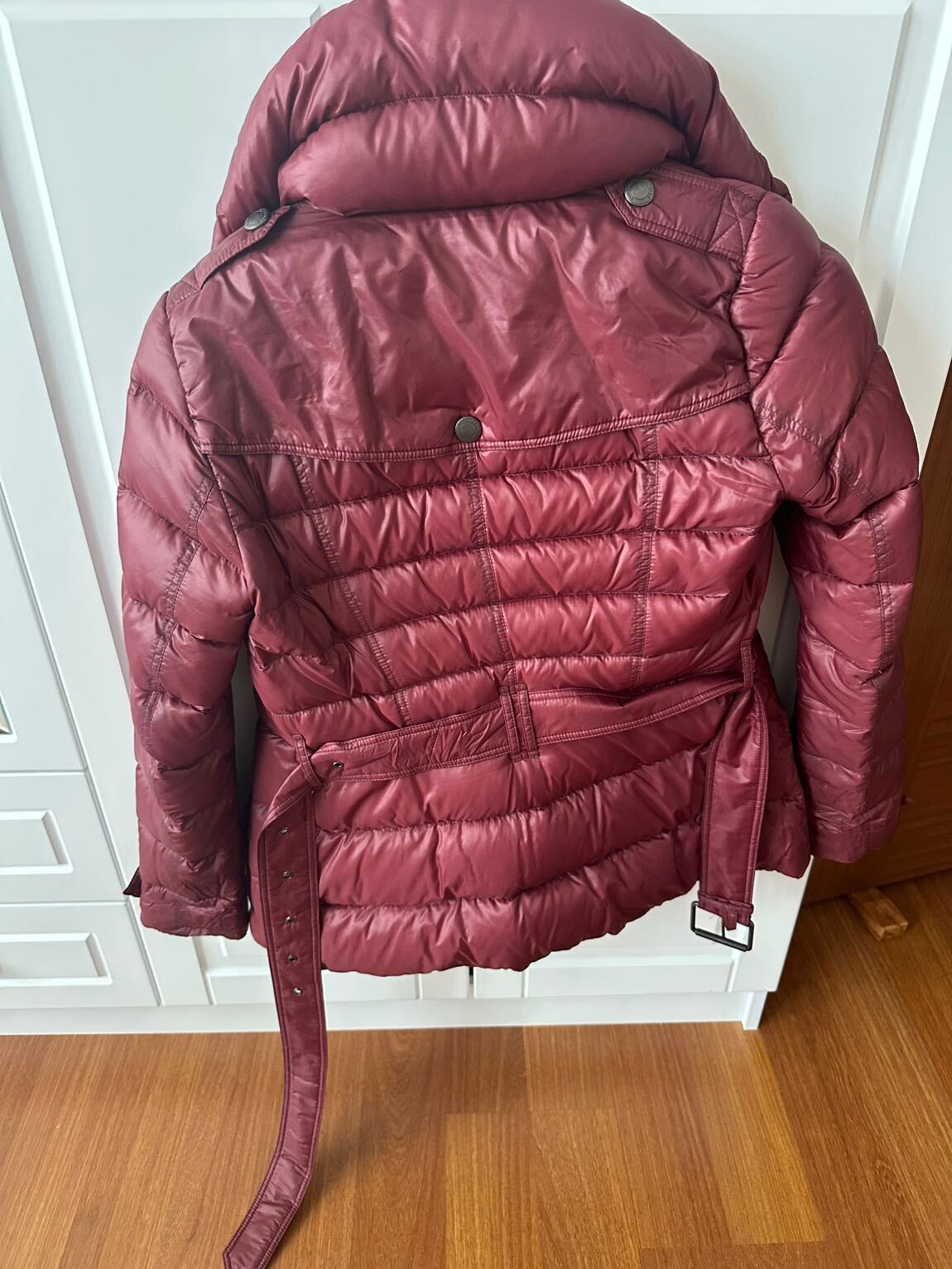 Burberry mont — görsel 3/8
