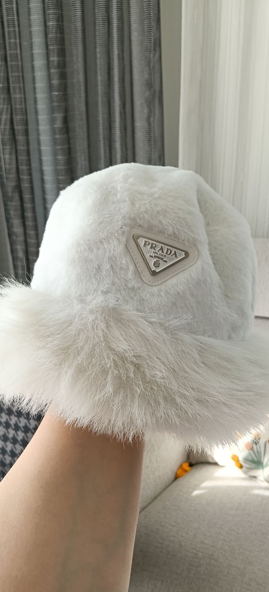 prada şapka — görsel 6/7