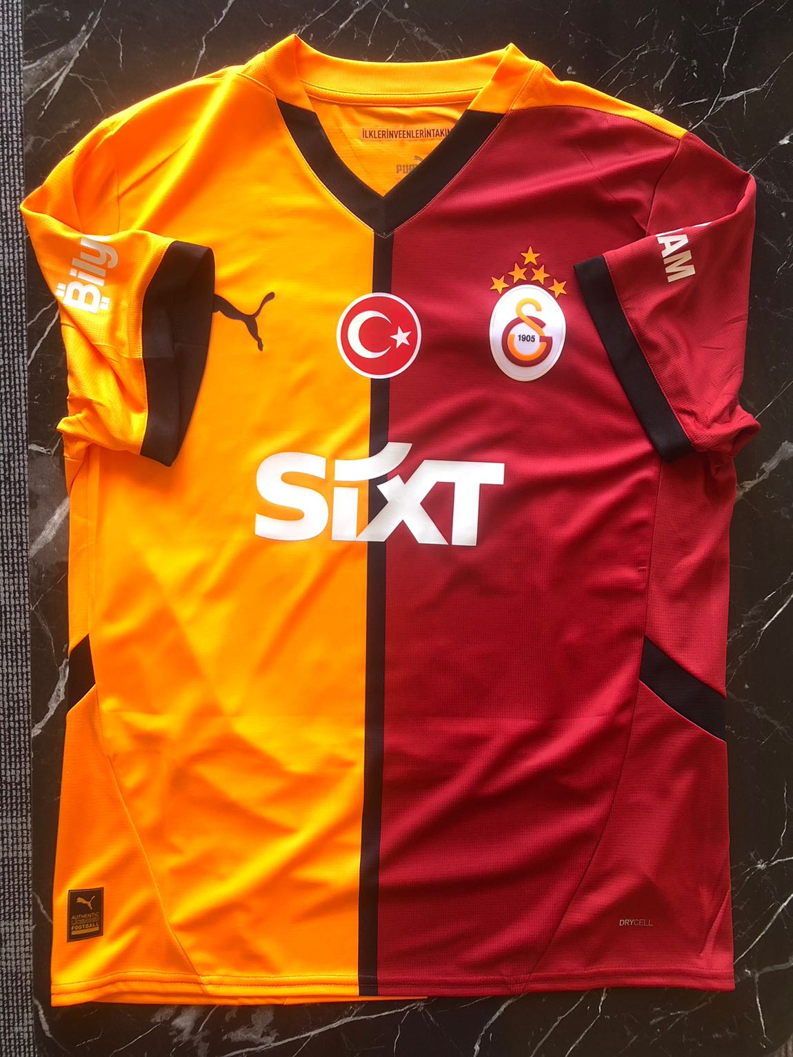 Galatasaray Torreira 34 Forma — görsel 2/4