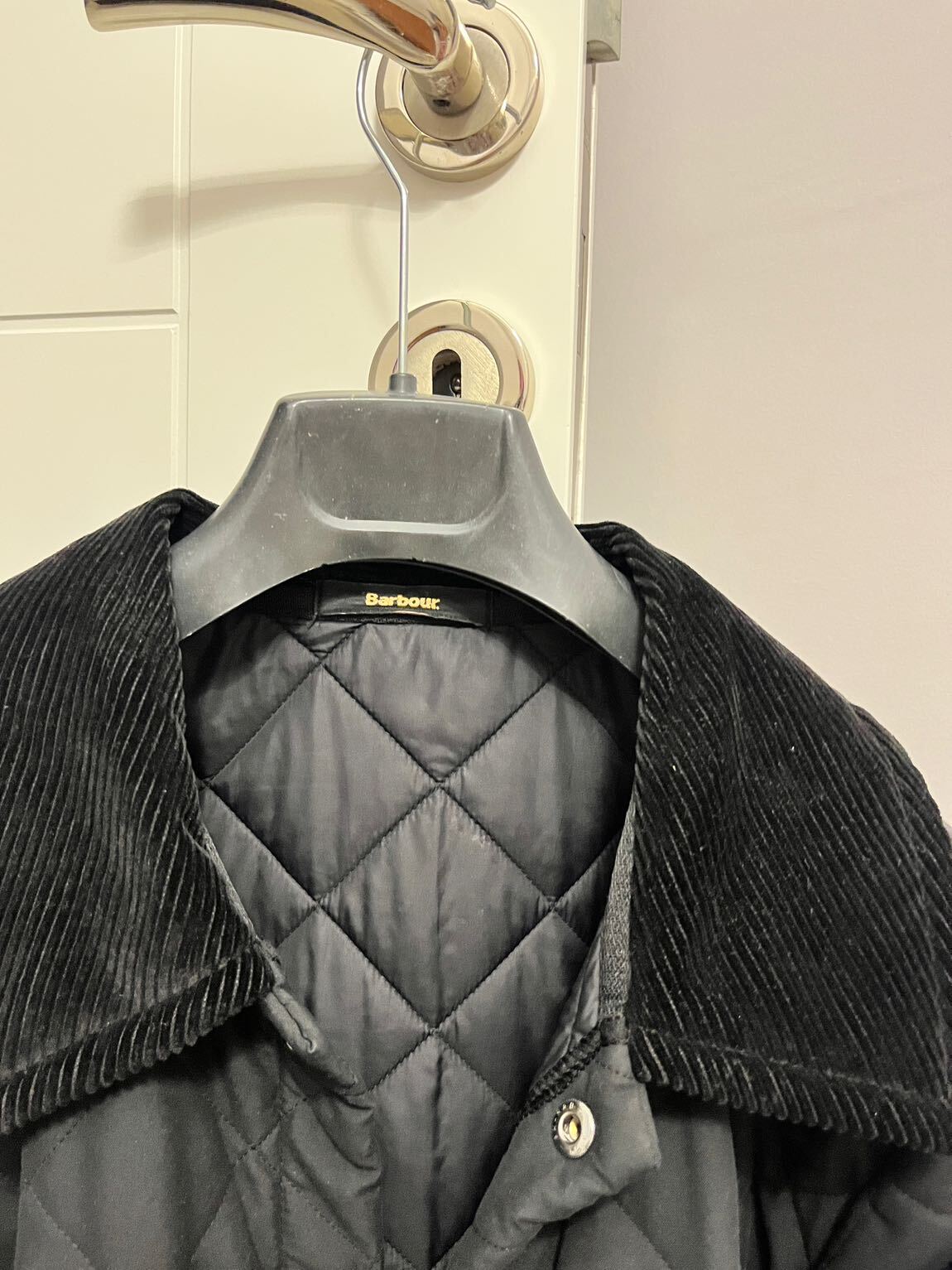 Barbour Siyah Kapitone Mont — görsel 4/7