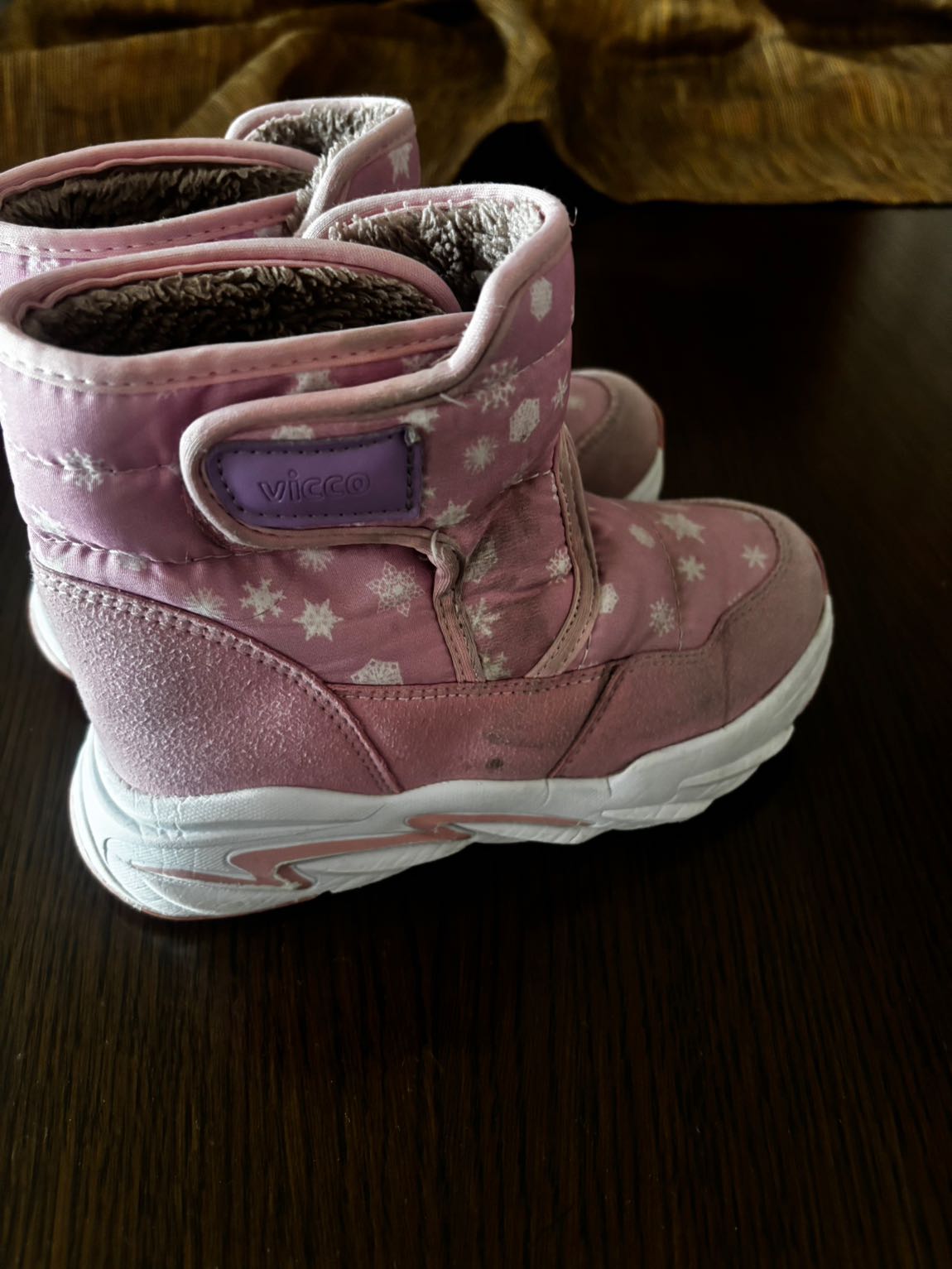 Pembe Vicco Kar Botu — görsel 6/8