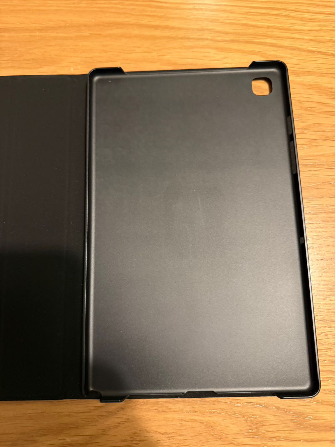 Siyah Samsung Galaxy Tab A7 Kılıf — görsel 4/8