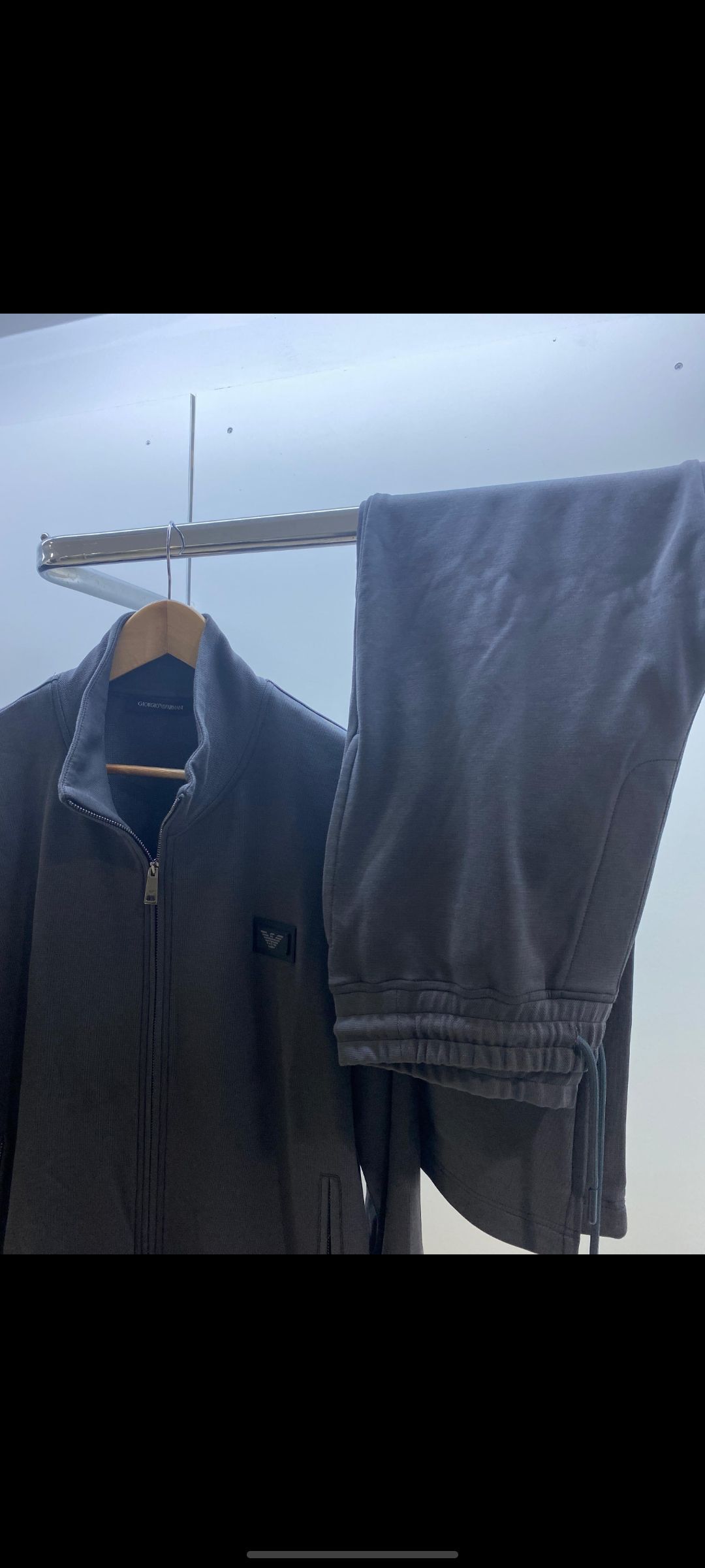 EMPORIO ARMANI ESOFMAN TAKIMI — görsel 2/3