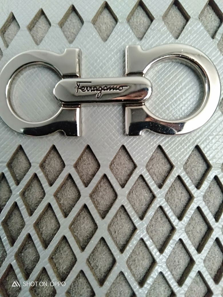 Salvatore Ferragamo Gri Deri Çanta — görsel 7/8