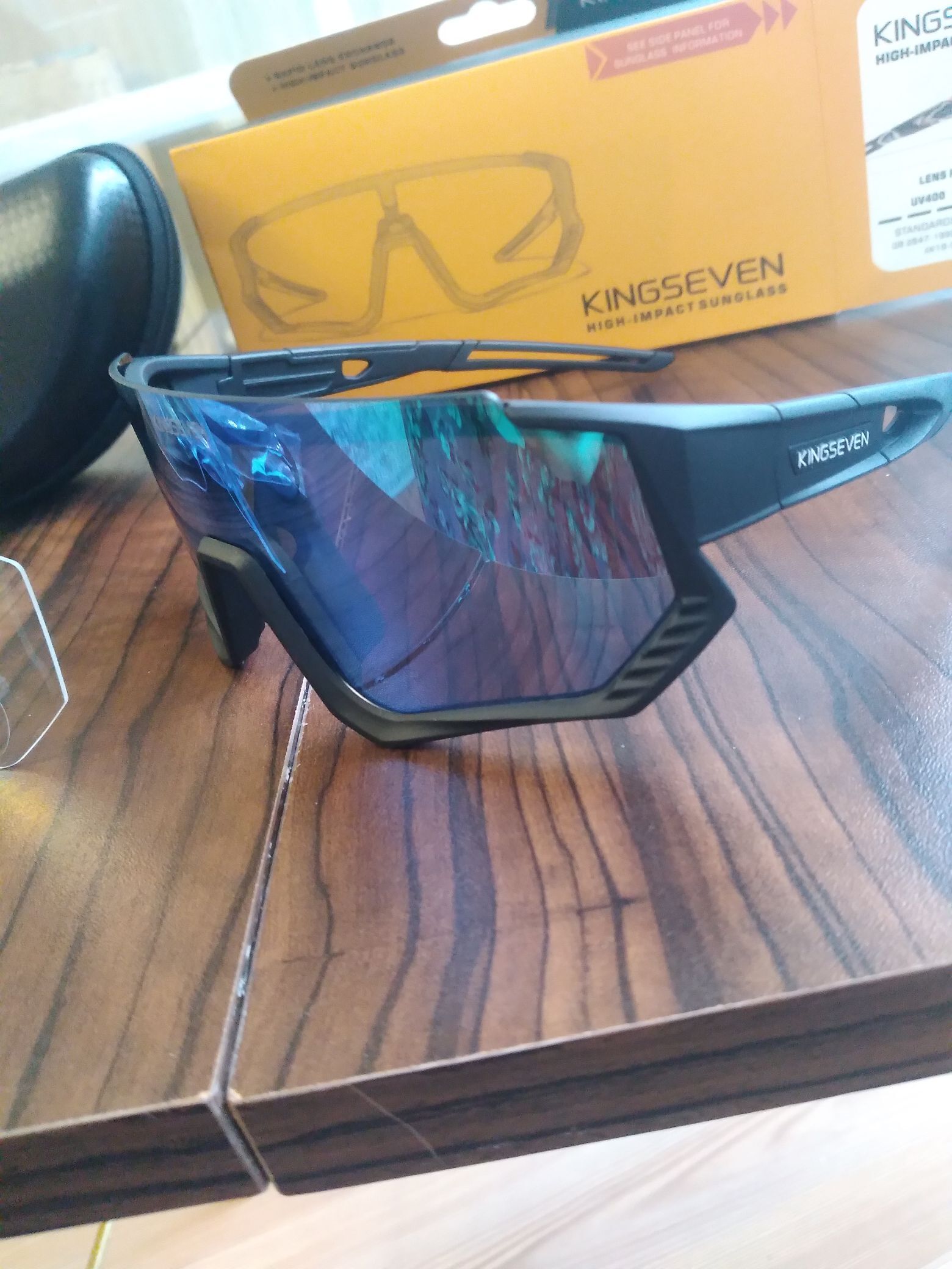 oakleyGözlük — görsel 3/8