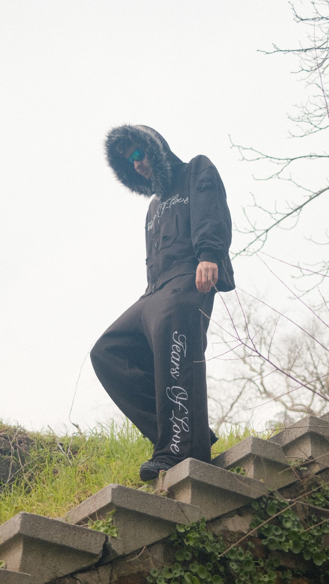 FALLENGRACE FUR ZIP/TORN HALO SWEATPANTS — görsel 3/8