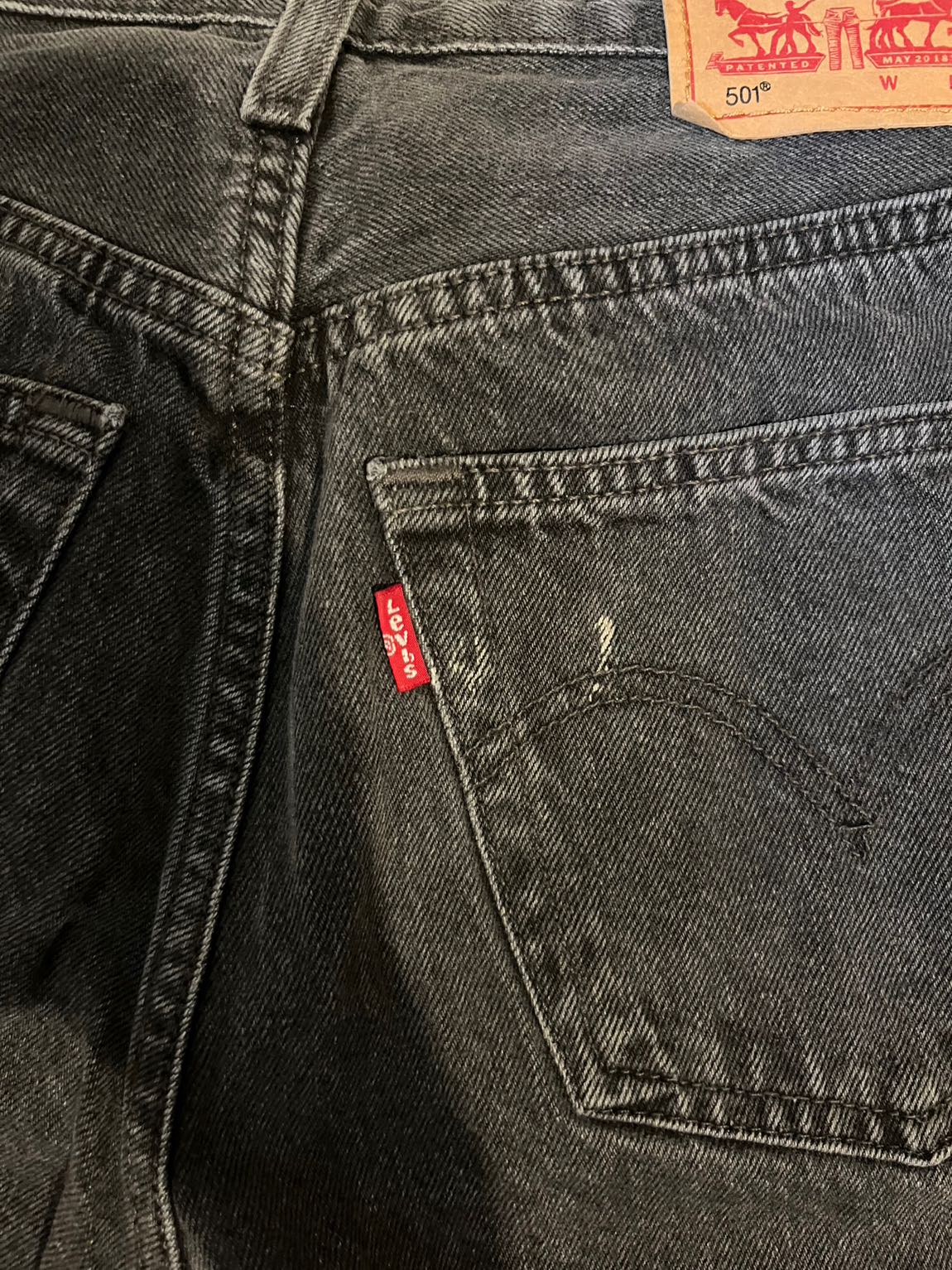 Levis 501 crop füme — görsel 4/8