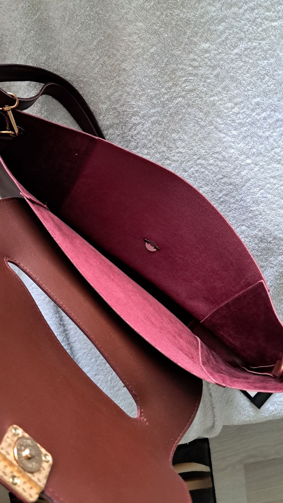 Bordo Kadın Kol Çantası — görsel 6/7