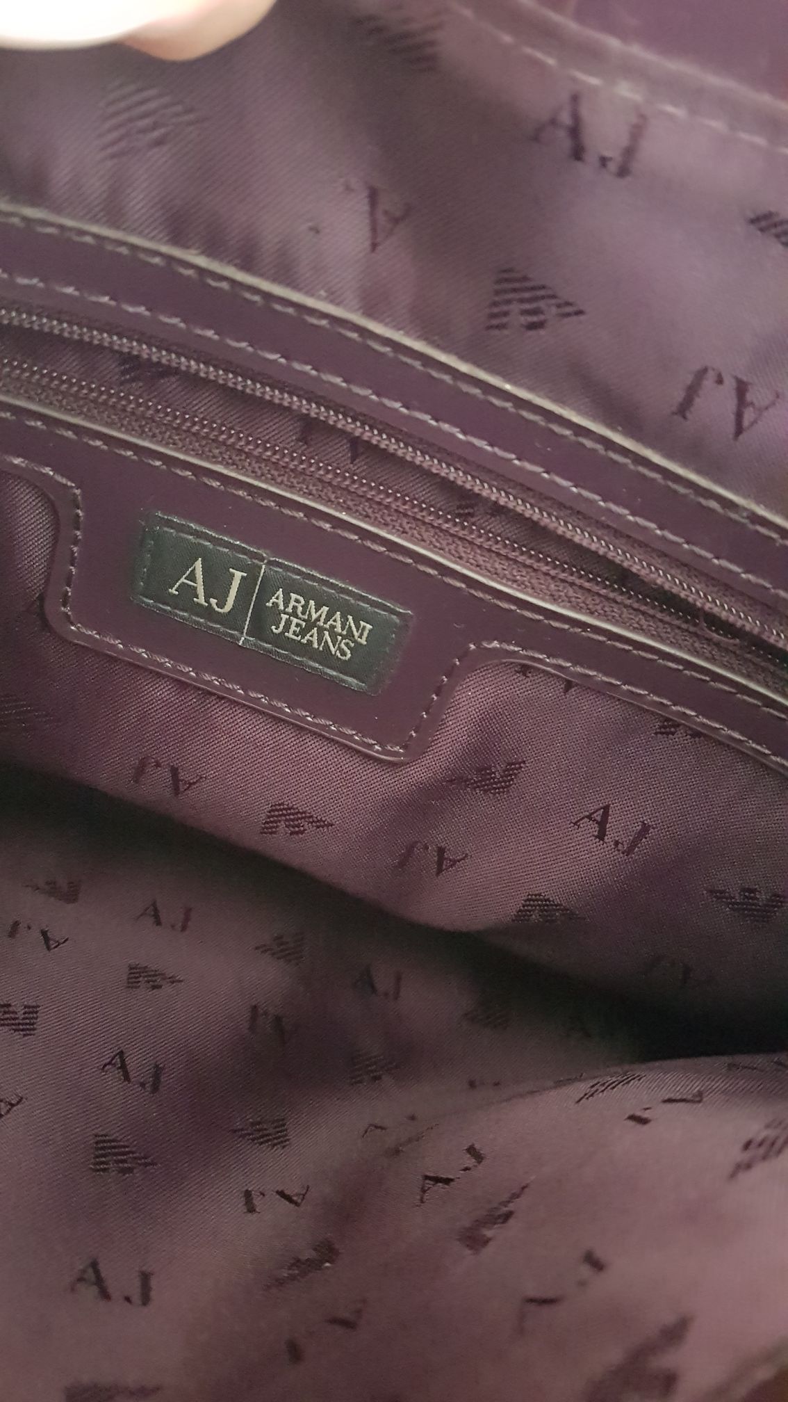 Armani Jean — görsel 3/8