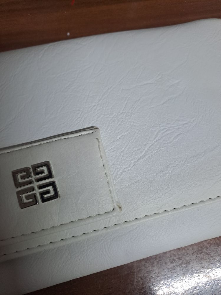givenchy portföy — görsel 2/5