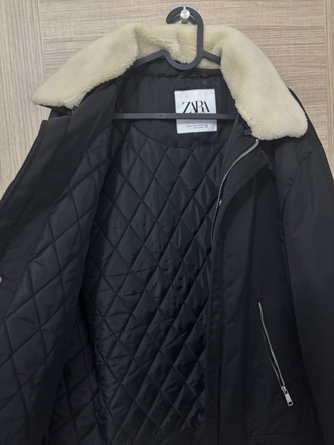 Zara unisex yakalı siyah ceket — görsel 2/5