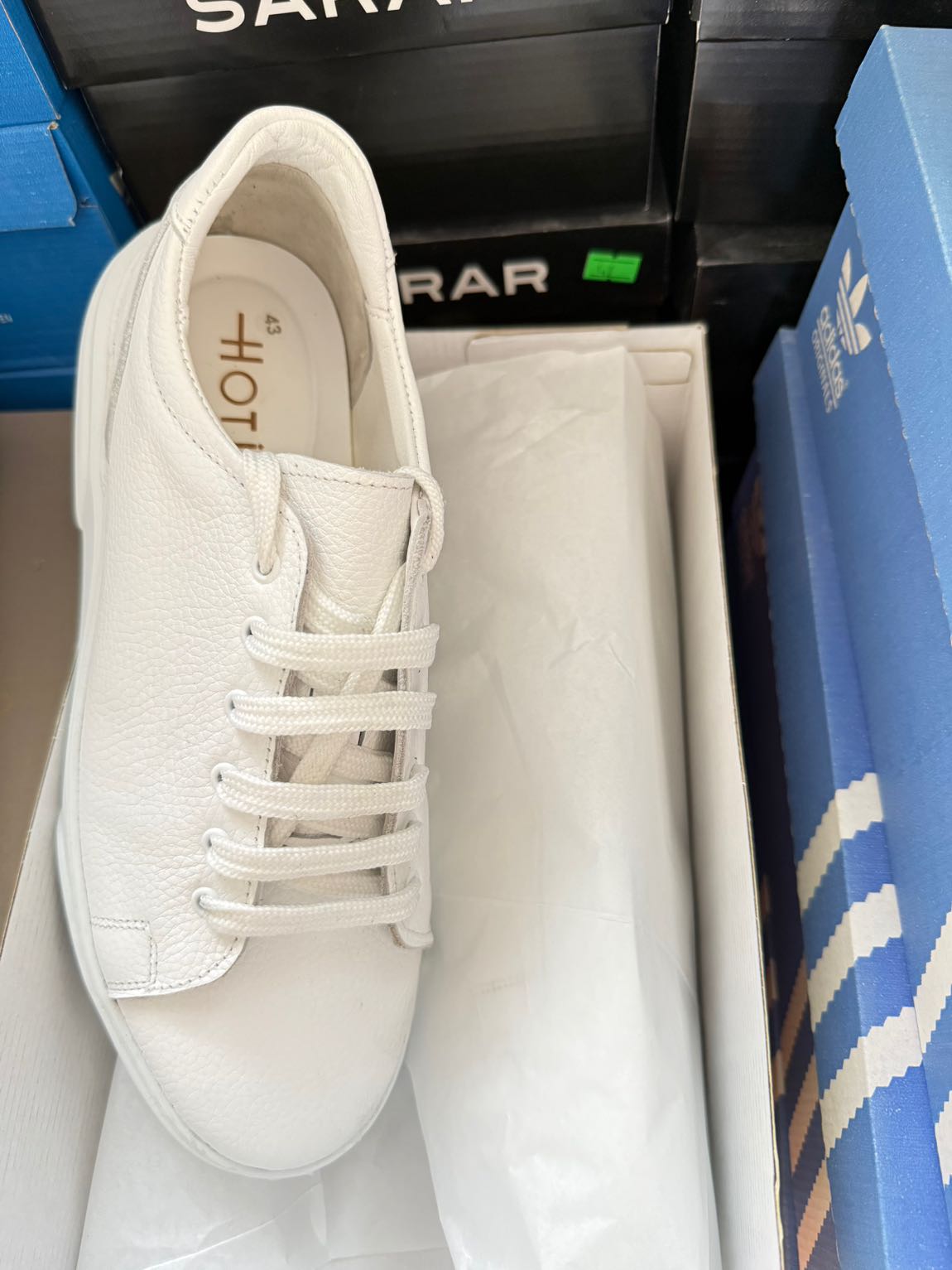 YAYA Hotiç Beyaz Sneaker Ayakkabı — görsel 2/3