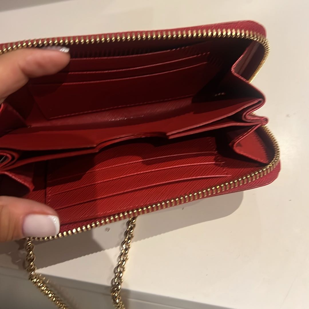Salvatore Ferragamo Kırmızı Deri Cüzdan — görsel 2/3