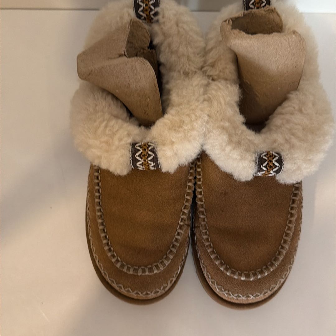 Ugg bot — görsel 2/5