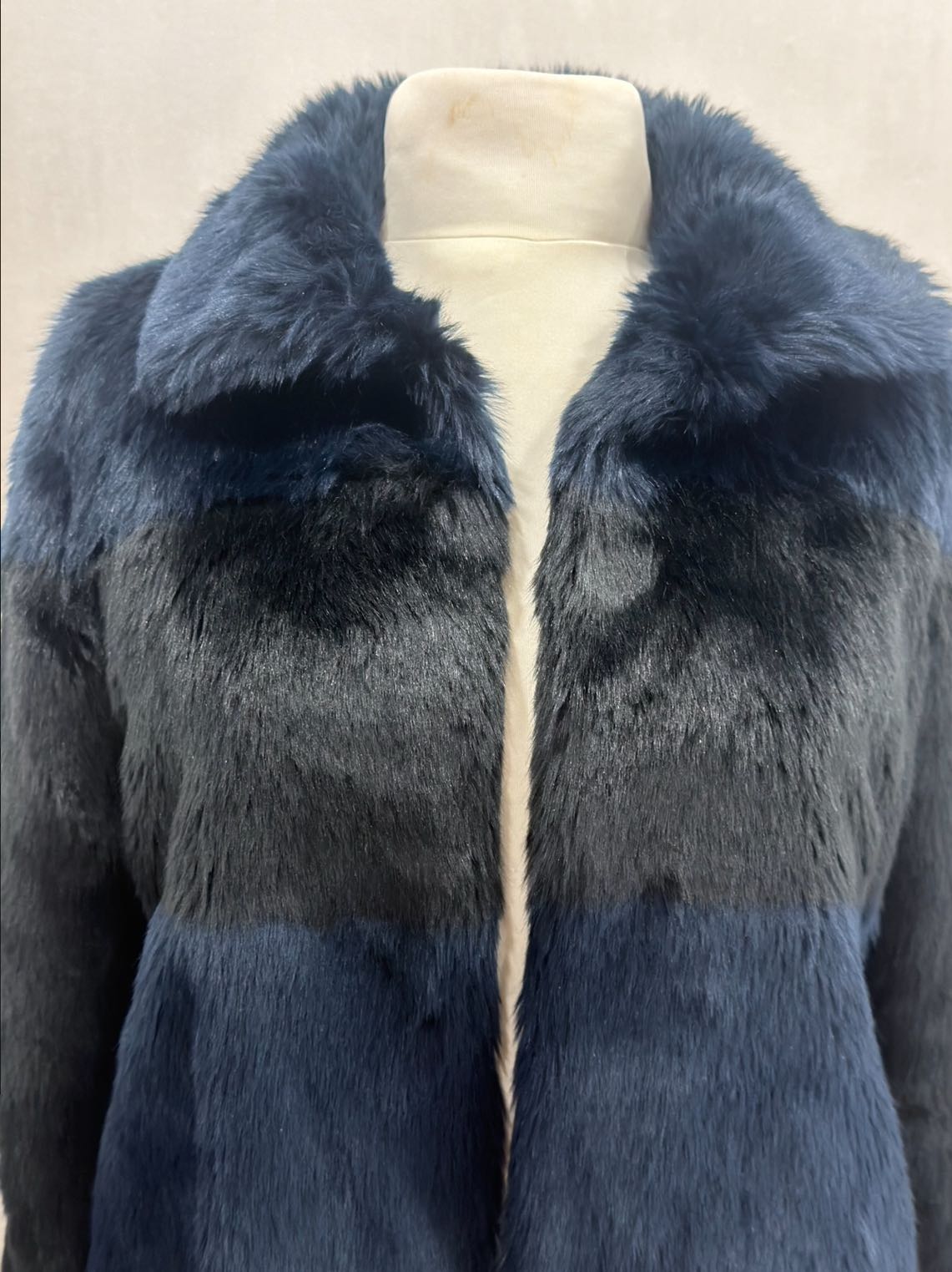 Abercrombie & Fitch Peluş Mont — görsel 4/6