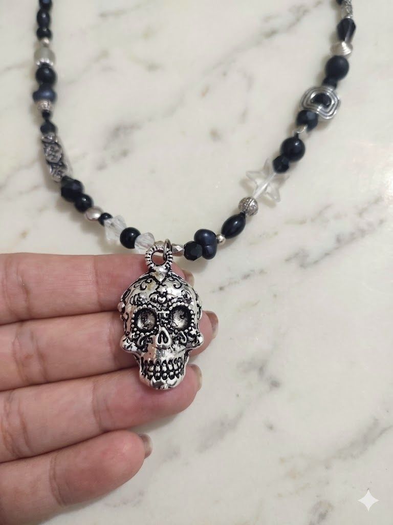 Kurukafa Gothic Kolye — görsel 2/4
