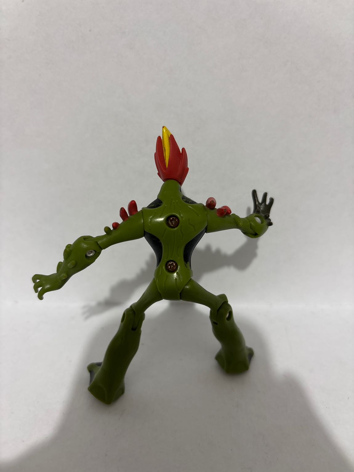 Ben 10 Ben Ten Çamur Ateş Figür Oyuncak — görsel 2/2