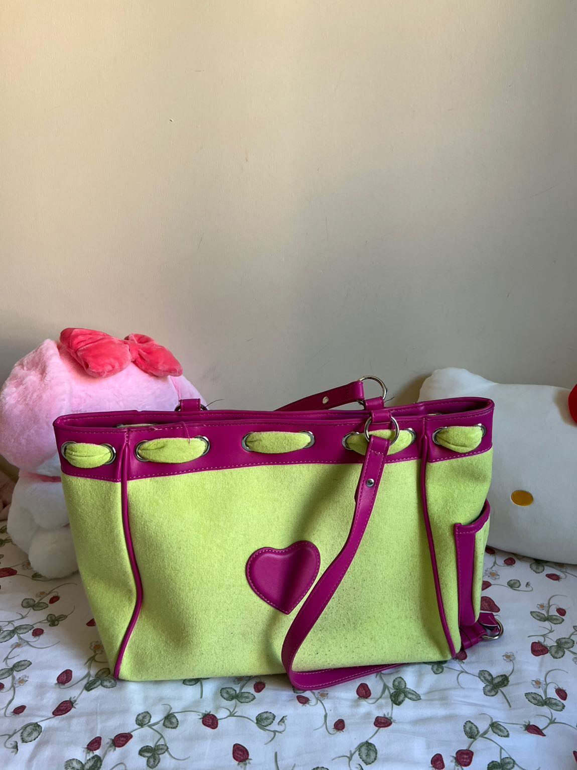 Juicy Couture Pembe Yeşil Askılı Çanta — görsel 2/7