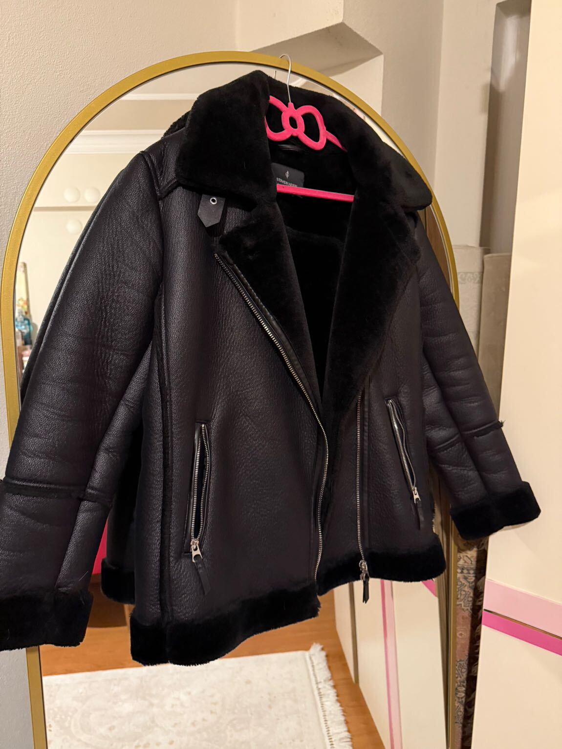 Siyah Suni Deri Detaylı Oversize mont — görsel 2/5