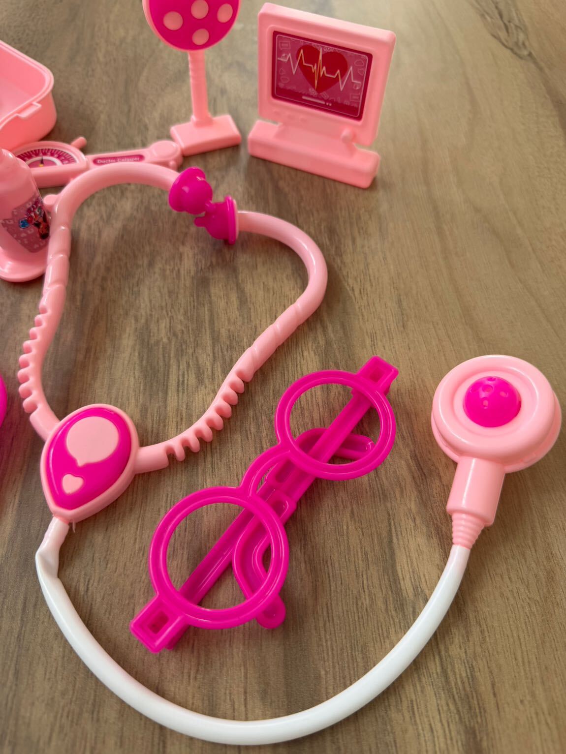 Pembe Doktor Seti Oyuncak — görsel 3/5