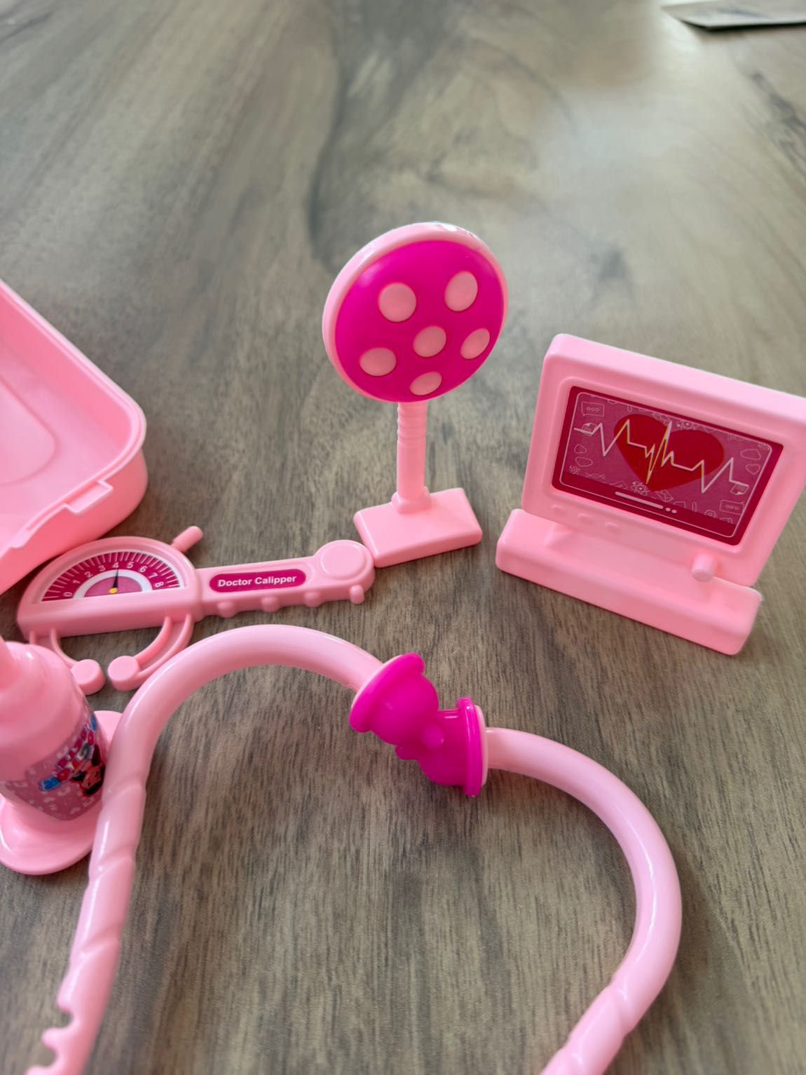 Pembe Doktor Seti Oyuncak — görsel 4/5