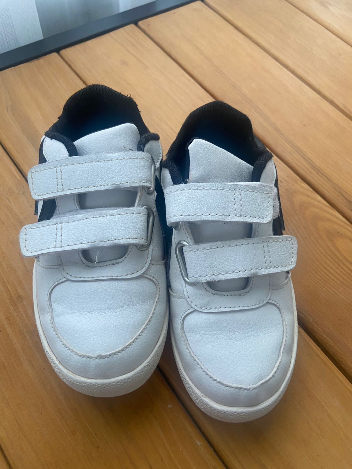 Hummel Beyaz Siyah Sneaker — görsel 2/3