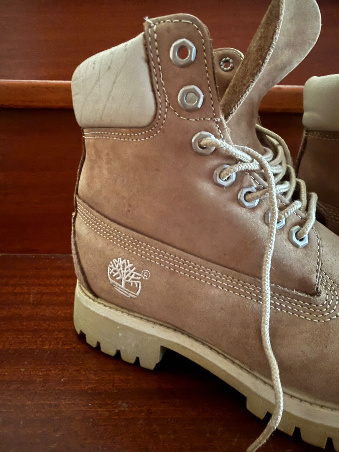 Timberland Bot — görsel 2/6