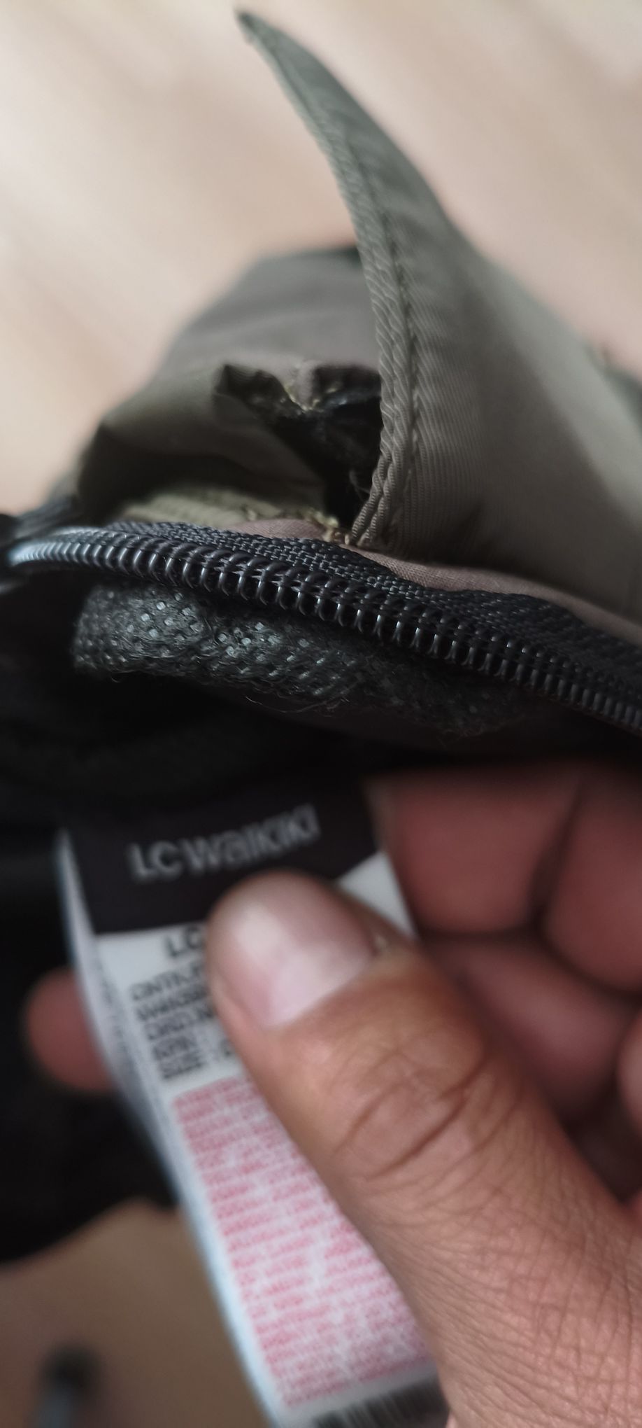 LC Waikiki çapraz omuz çantası — görsel 2/2